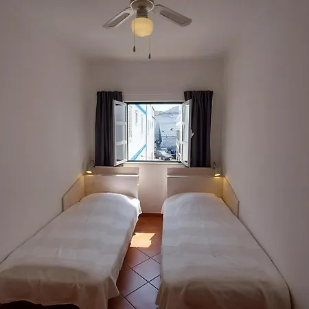 Casa Girassol Apartment *
